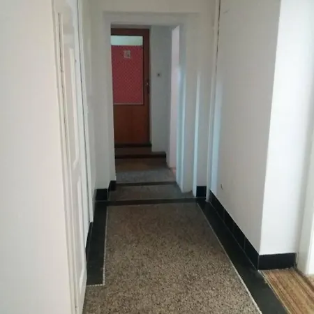 Albergue Rokytka Hostel Bechovice Praga