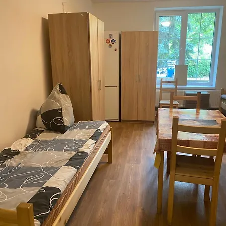 Rokytka Hostel Bechovice 호스텔 프라하