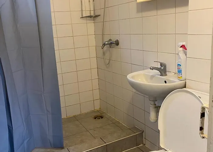 Rokytka Hostel Bechovice * Praha