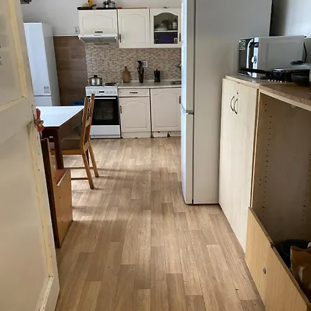 Hostel Sleep&Go Czech Republic - Praha 9 *